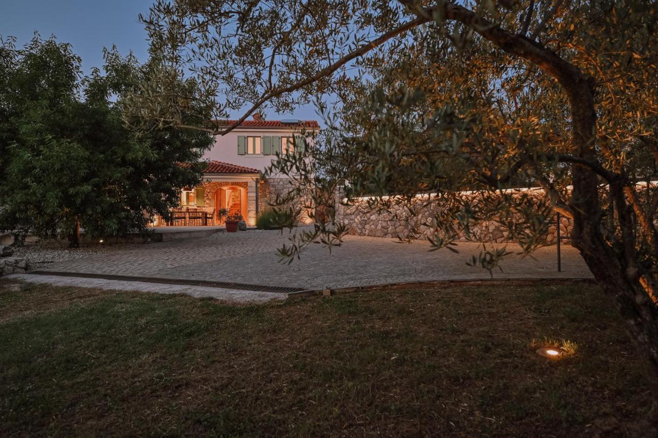 Vila Stala Malinska Buitenkant foto